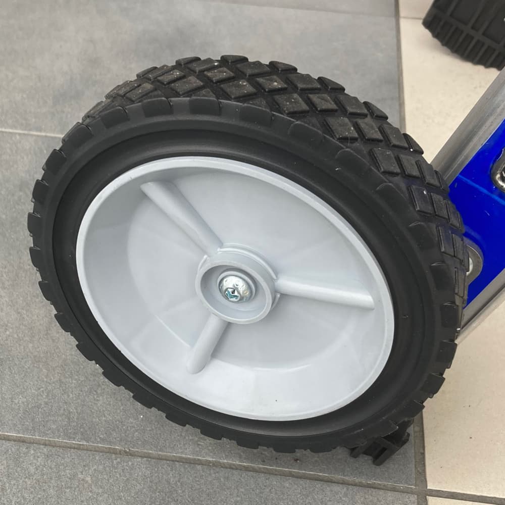 Roues tout-terrain crantées Ø175 mm