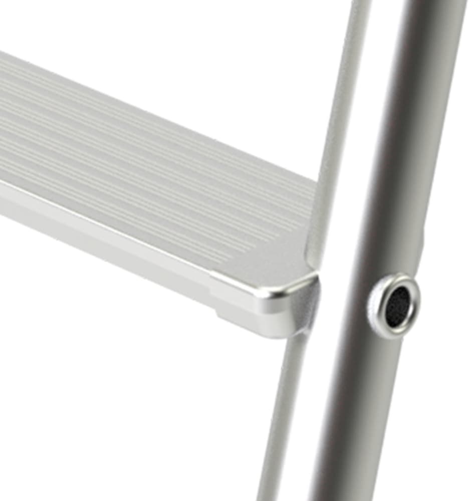 Marches 100 mm avec embout aluminium moulé anti-rotation