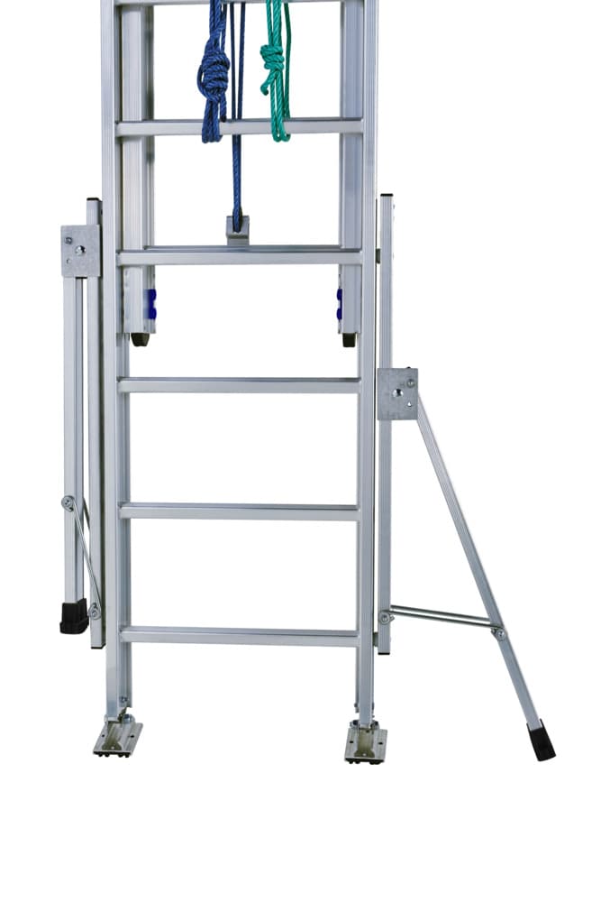 Stabilisateurs rabattables pour une utilisation contre un mur